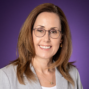 Karen Nelson headshot